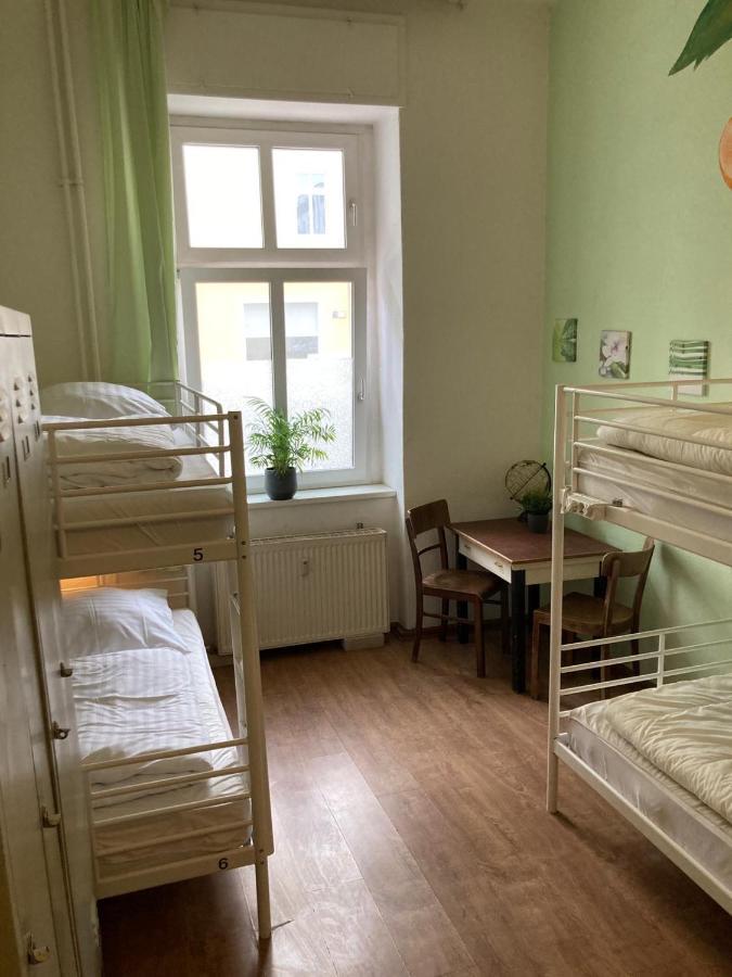 Corner Hostel Berlin Prenzlauer Berg Екстер'єр фото