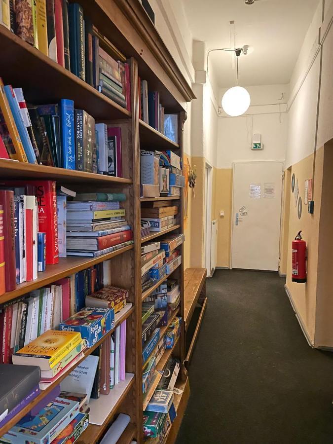 Corner Hostel Berlin Prenzlauer Berg Екстер'єр фото