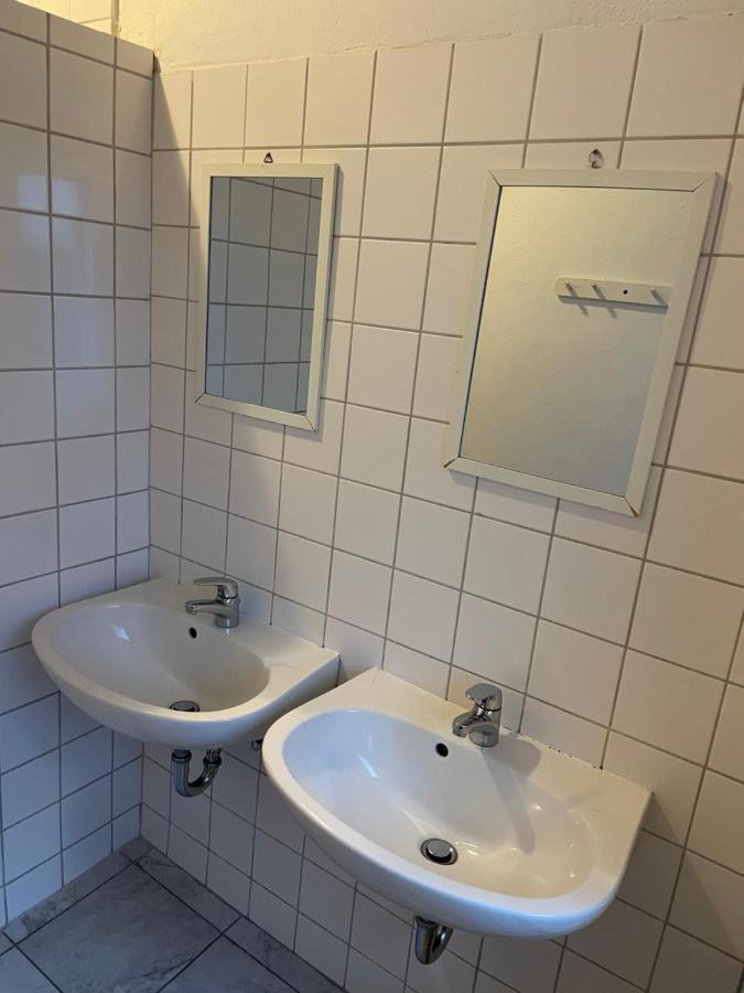 Corner Hostel Berlin Prenzlauer Berg Екстер'єр фото