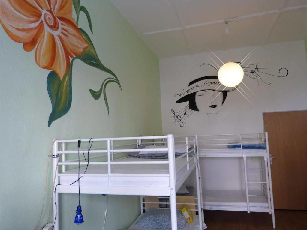 Corner Hostel Berlin Prenzlauer Berg Екстер'єр фото
